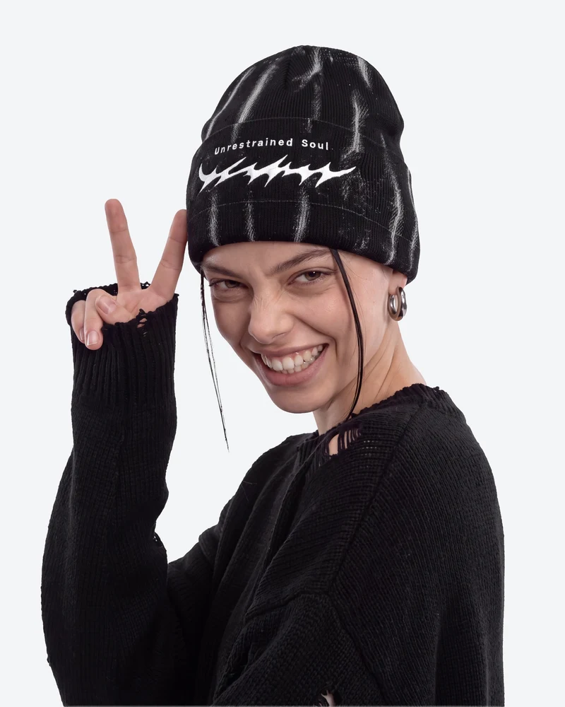 KIIKIO Thorn Embroidery Vintage Knit Beanie