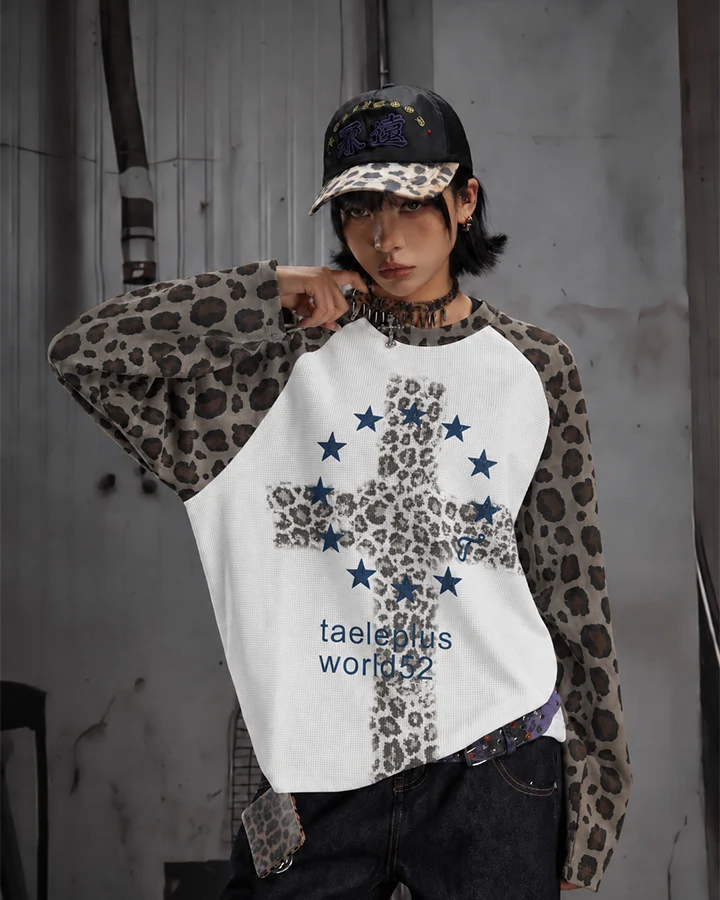 KIIKIO Leopard Sleeve Graphic Raglan Long Sleeve Tee