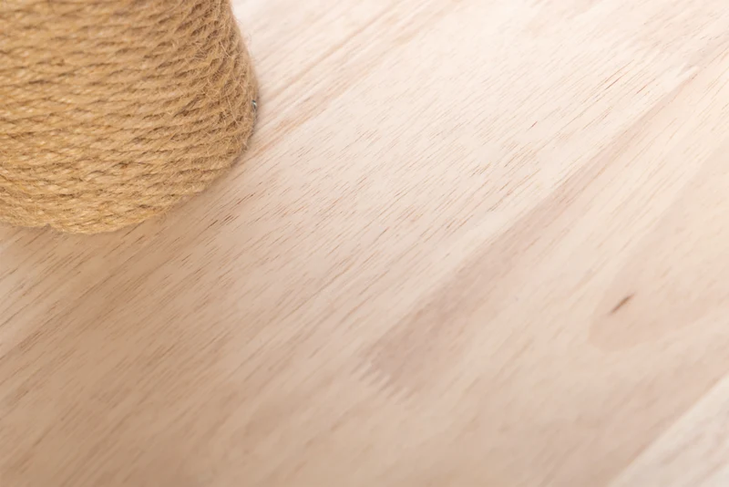 Designed By Lotte Kratzbaum Nela – Holz 56 × 56 × 124 cm braun
