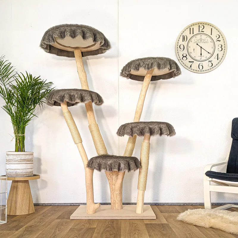 RESERVIERT - Naturkratzbaum 4617 Kratzbaum Natur Holz Design 175 cm hoch Katzenbaum