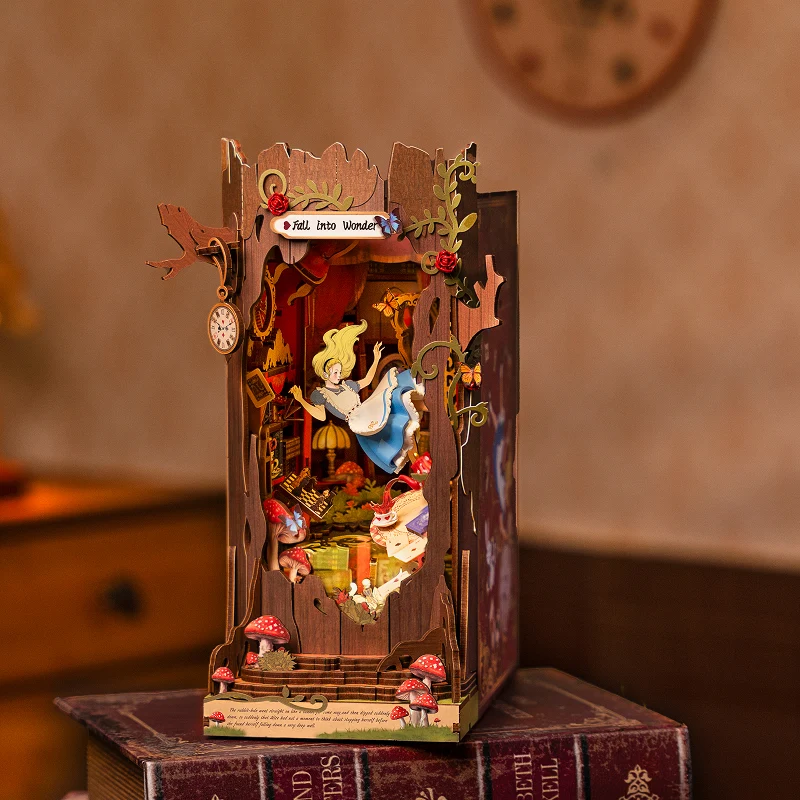Alice im Wunderland Buch