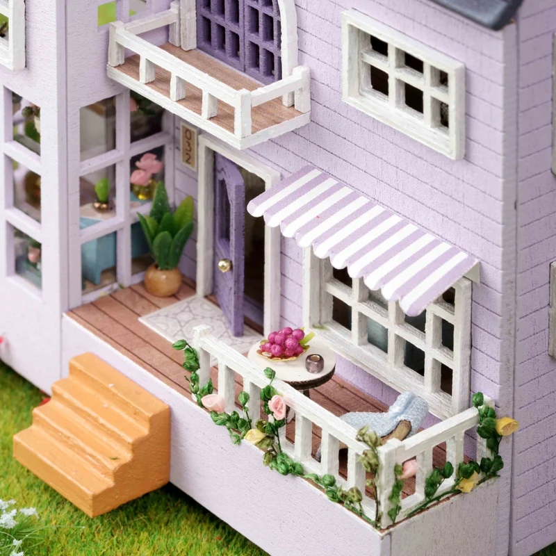 Lila Haus