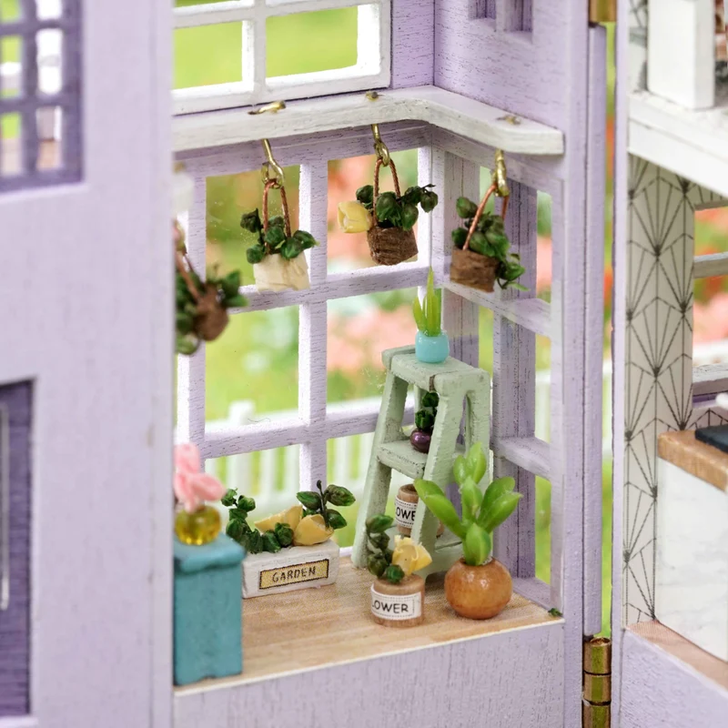Lila Haus