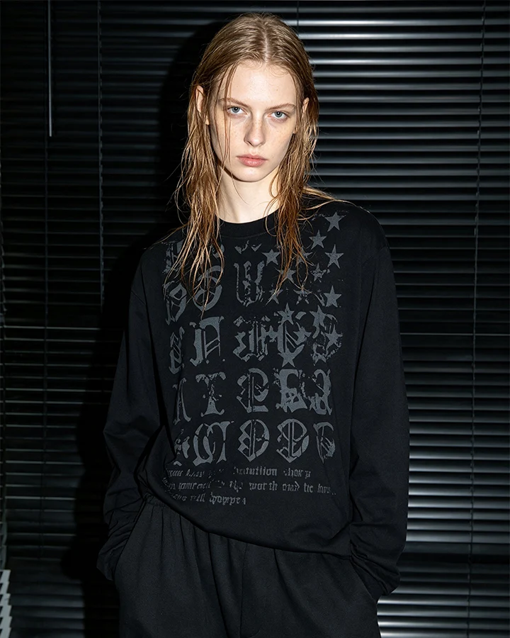 KIIKIO Dark Gothic Distressed Letter Graphic Long Sleeve Tee