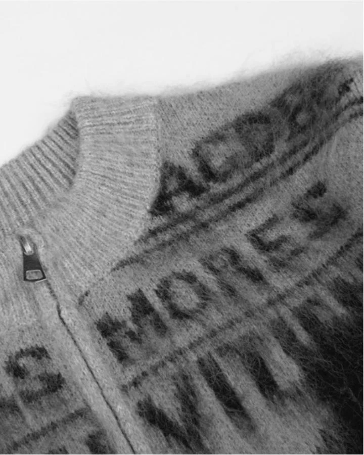 KIIKIO Vintage Shadow Graphic Zip-Up Knit Sweater