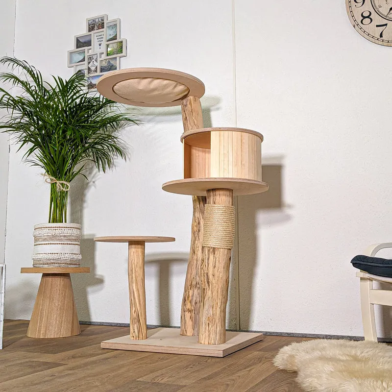 Naturkratzbaum 4425 Kratzbaum Natur Holz Design 135 cm hoch Katzenbaum