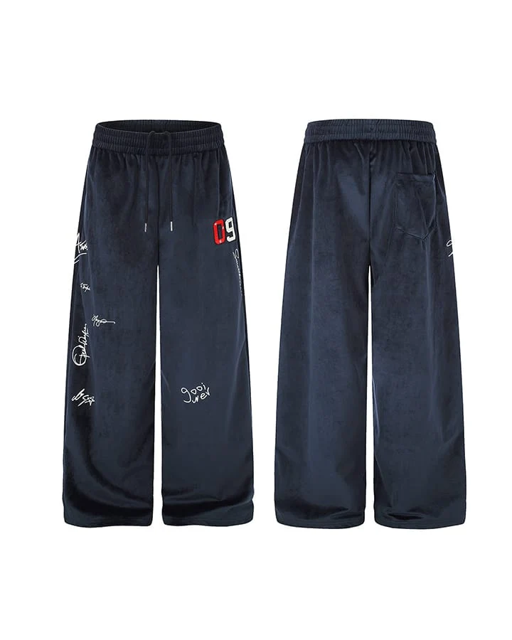 KIIKIO Street Graphic Sweatpants