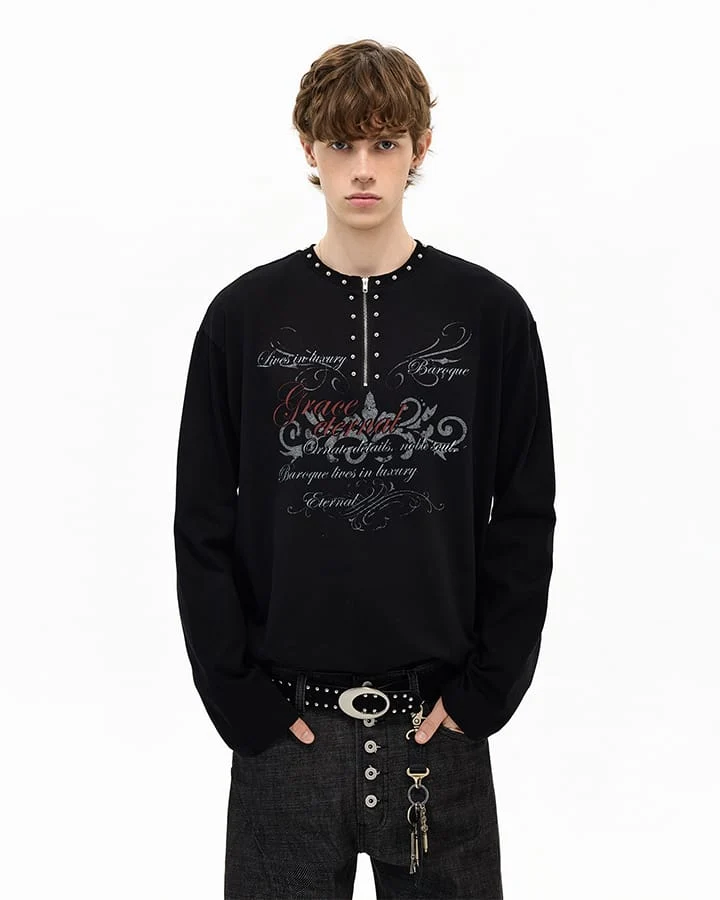 KIIKIO Gothic Zipper Studded Tee