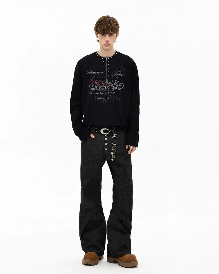 KIIKIO Gothic Zipper Studded Tee