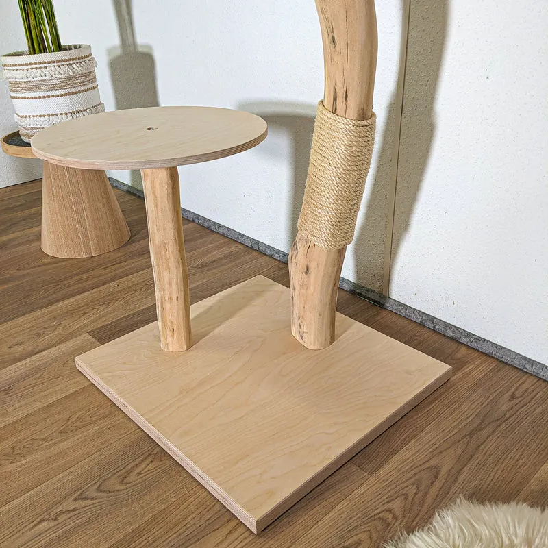 Naturkratzbaum 4412 Kratzbaum Natur Holz Design 145 cm hoch Katzenbaum
