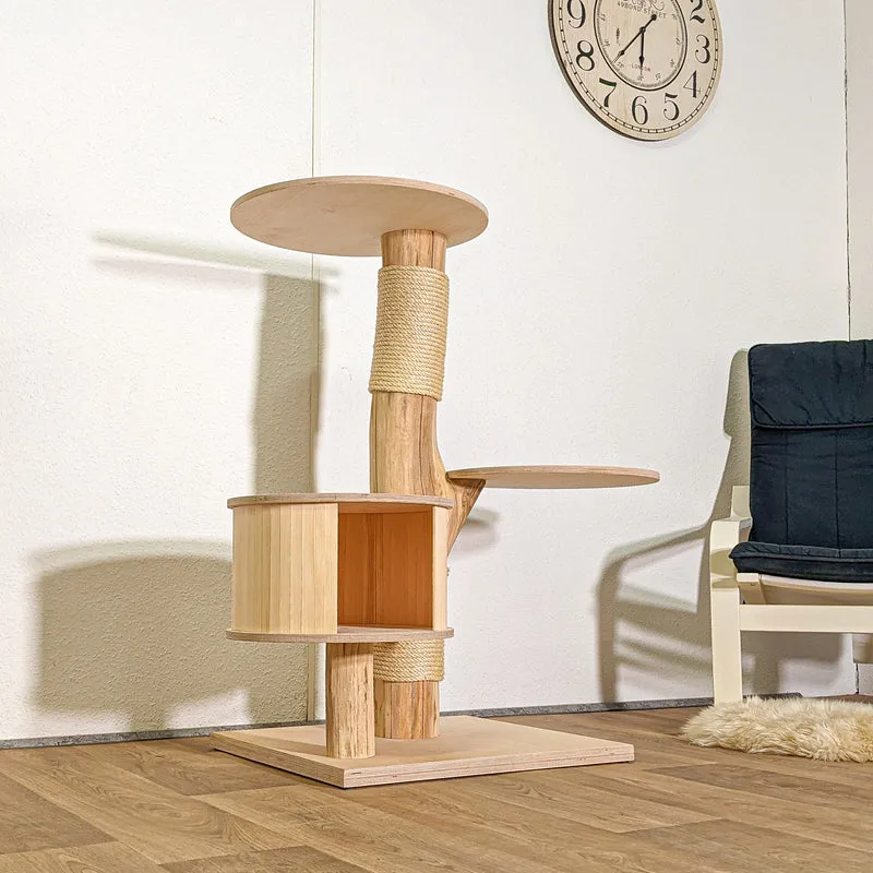 RESERVIERT - Naturkratzbaum 4406 Kratzbaum Natur Holz Design 105 cm hoch Katzenbaum