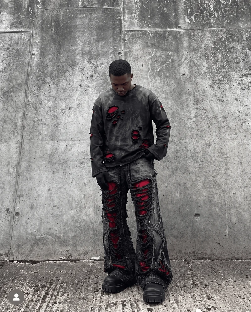 KIIKIO RED RUST Series | Distressed Raglan Long Sleeve