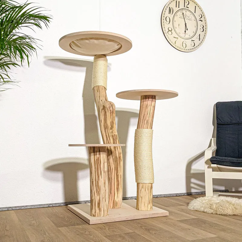 Naturkratzbaum 4306 Kratzbaum Natur Holz Design 135 cm hoch Katzenbaum