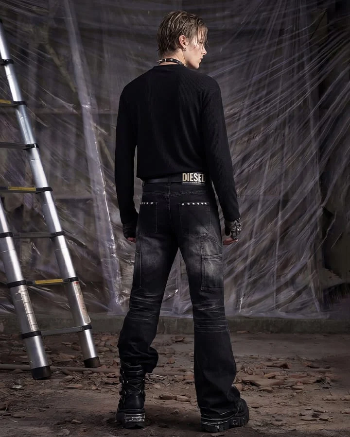 KIIKIO Gothic Distressed Jeans
