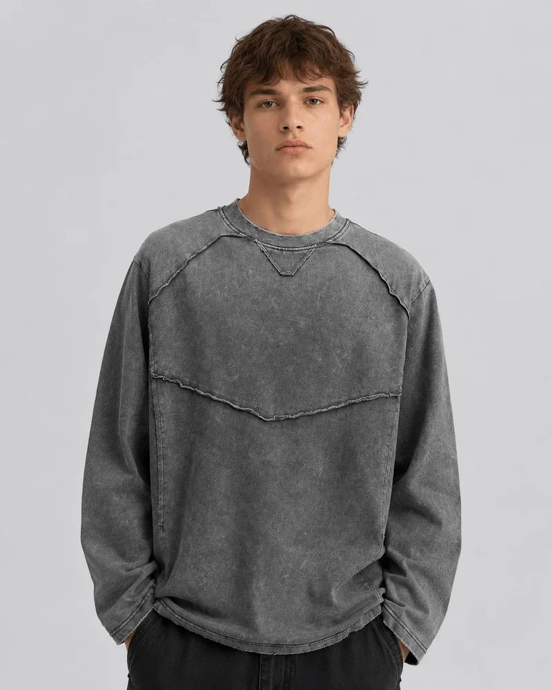 KIIKIO Simple Washed Panel Seam Long-Sleeve T-Shirt