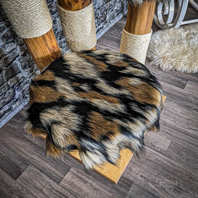 Naturkratzbaum 3759 Kratzbaum Natur Holz Design 140 cm hoch Katzenbaum