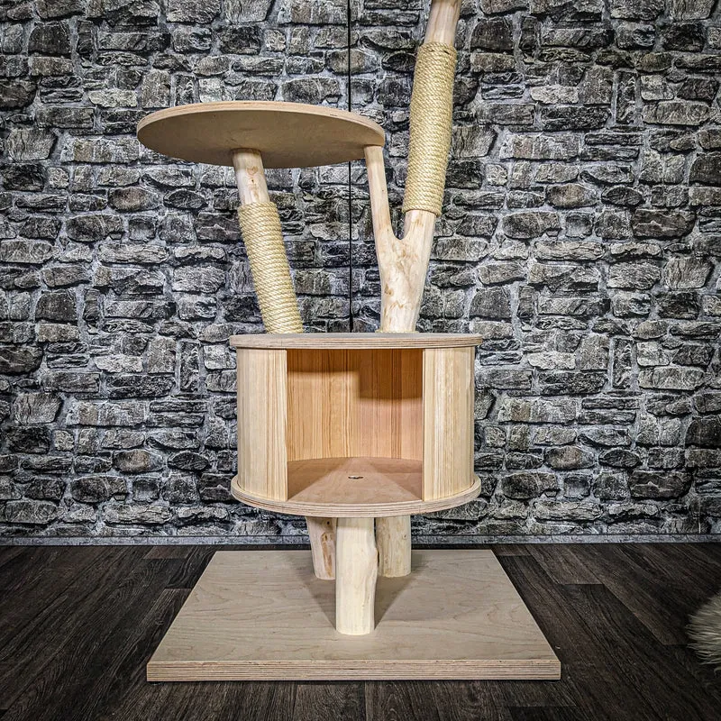 Naturkratzbaum 3742 Kratzbaum Natur Holz Design 123 cm hoch Katzenbaum