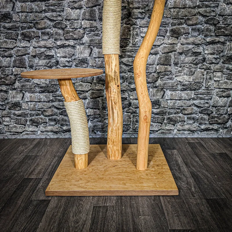 Naturkratzbaum 3722 Kratzbaum Natur Holz Design 146 cm hoch Katzenbaum