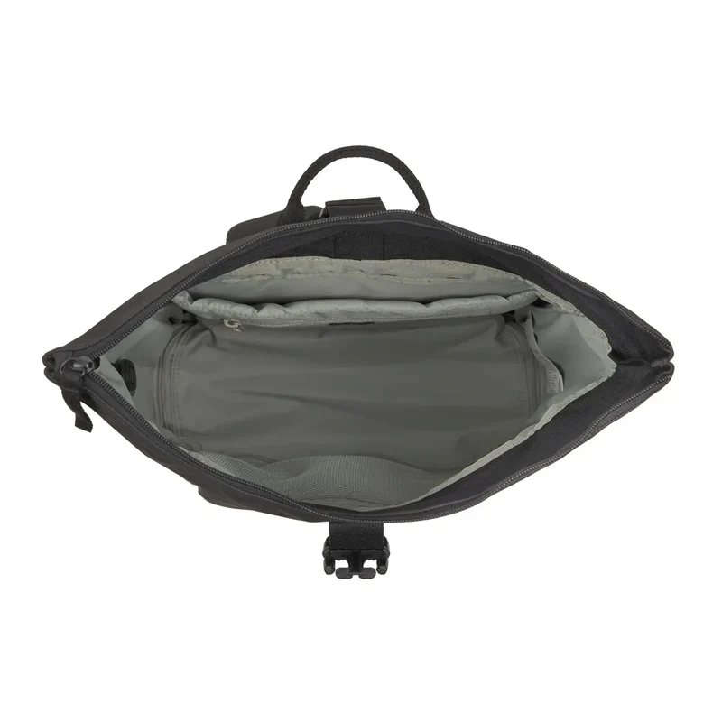 Rolltop Backpack Yoska schwarz