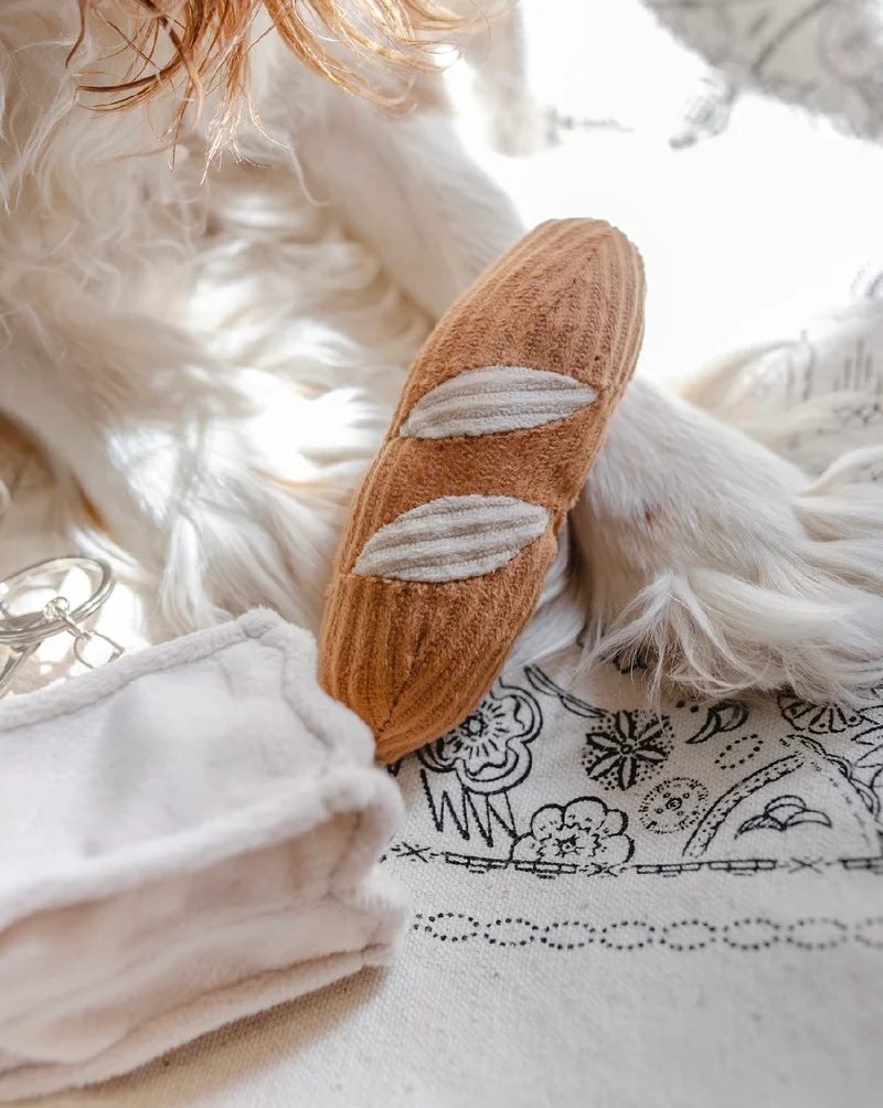 Hundespielzeug Mini-Baguette