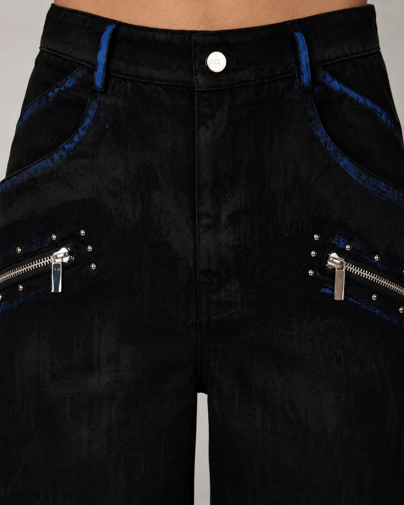 Dark American-Style Cut Studded Cropped Jeans
