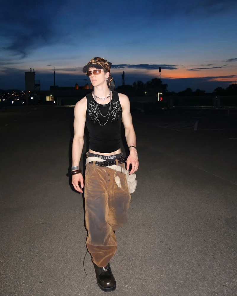 LIGHTNING Series | Street Style Ribbed Tank Top