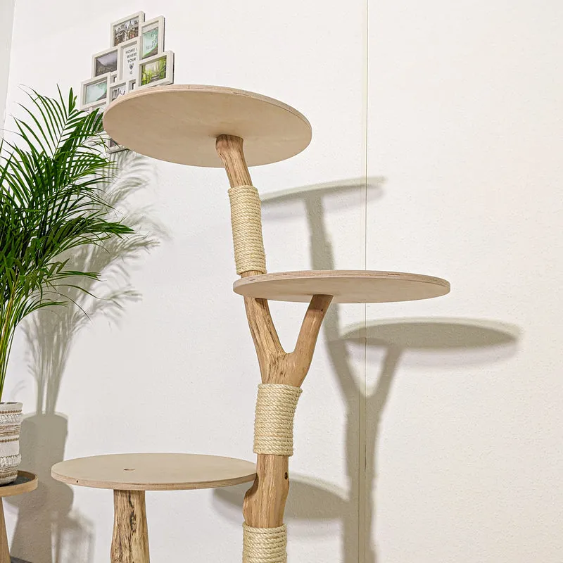 Naturkratzbaum 4145 Kratzbaum Natur Holz Design 134 cm hoch Katzenbaum