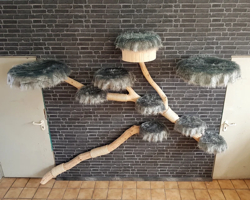 IXI- VERKAUFT -IXI Wandkratzbaum Naturkratzbaum 1047 Kratzbaum Natur Holz Design