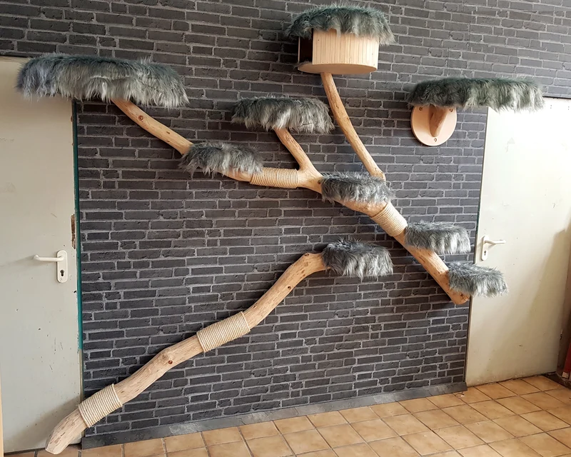 IXI- VERKAUFT -IXI Wandkratzbaum Naturkratzbaum 1047 Kratzbaum Natur Holz Design