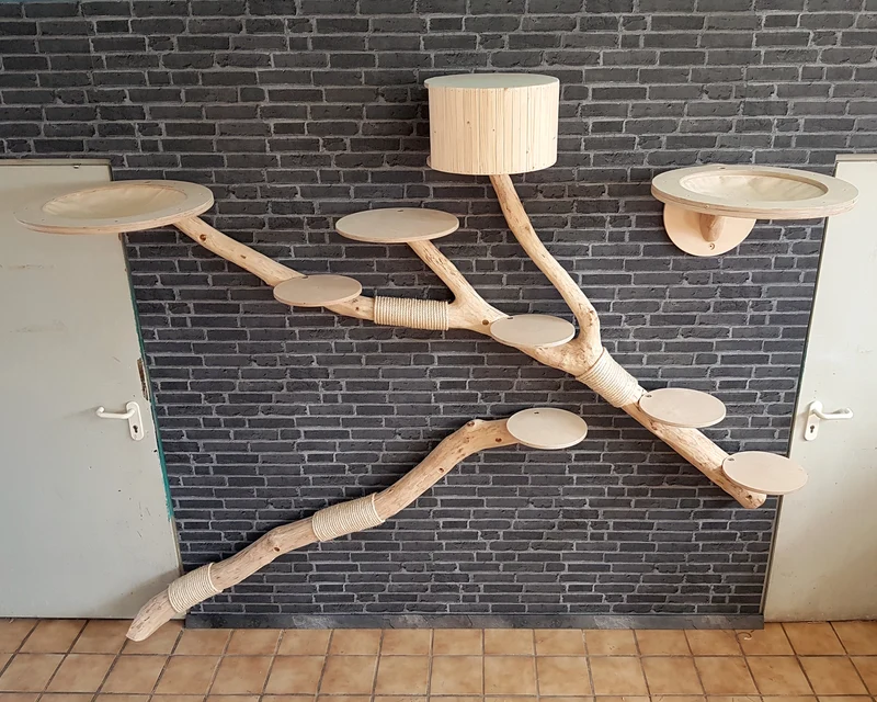 IXI- VERKAUFT -IXI Wandkratzbaum Naturkratzbaum 1047 Kratzbaum Natur Holz Design