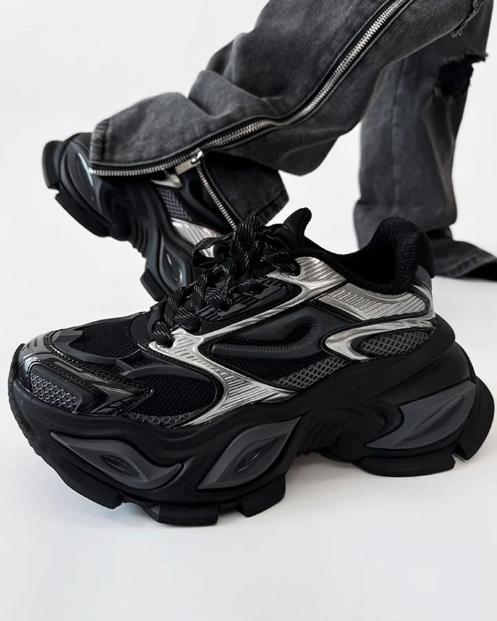 Chunky Black Platform Height-Increasing Sneakers