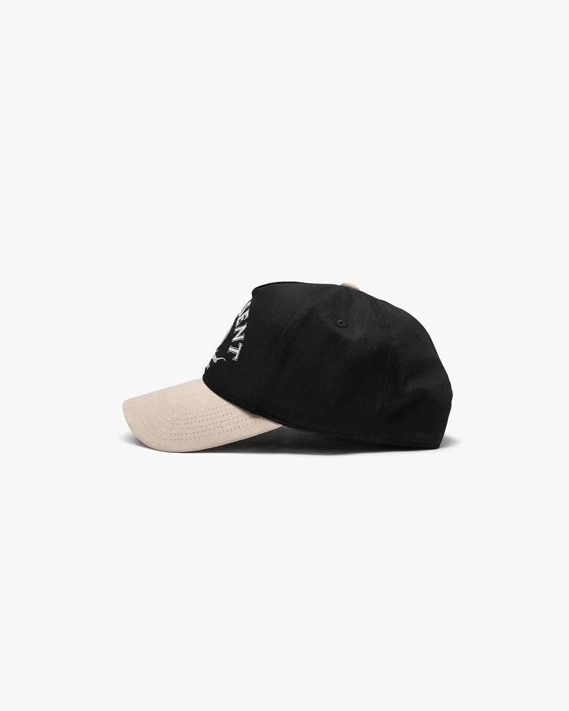 Initial Crest Cap - Jet Black