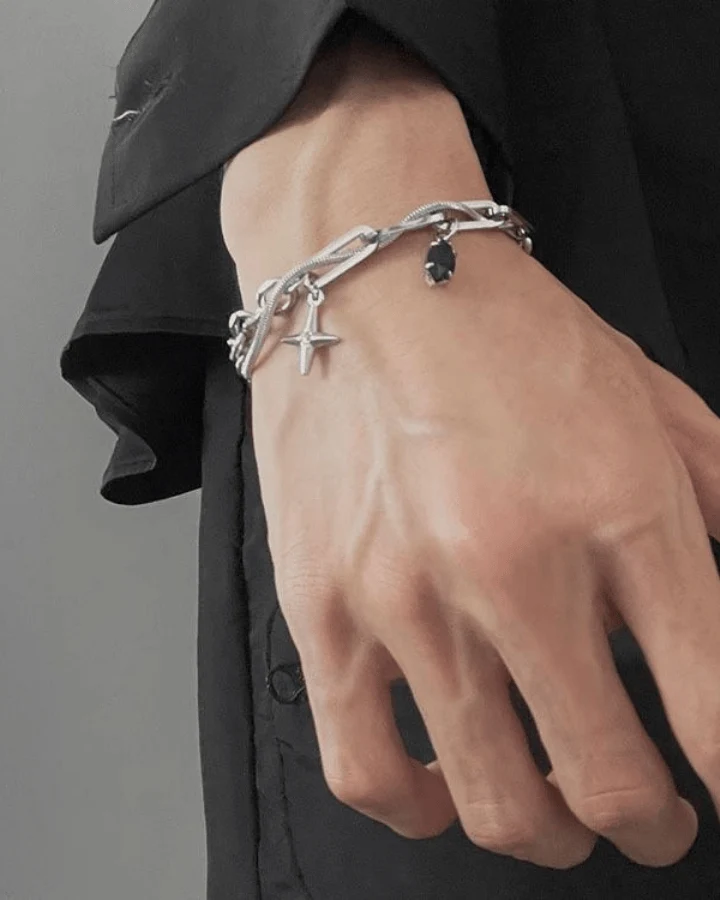 Gothic Layered Star Pendant Chain Bracelet