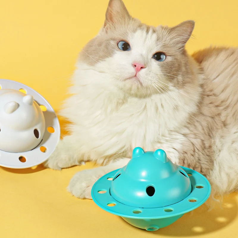 Intelligenzspielzeug Katze, Fliegende Scheibenform, Futterspielzeug für Katzen, Leckereien verteilen im Spiel, Drei Farben