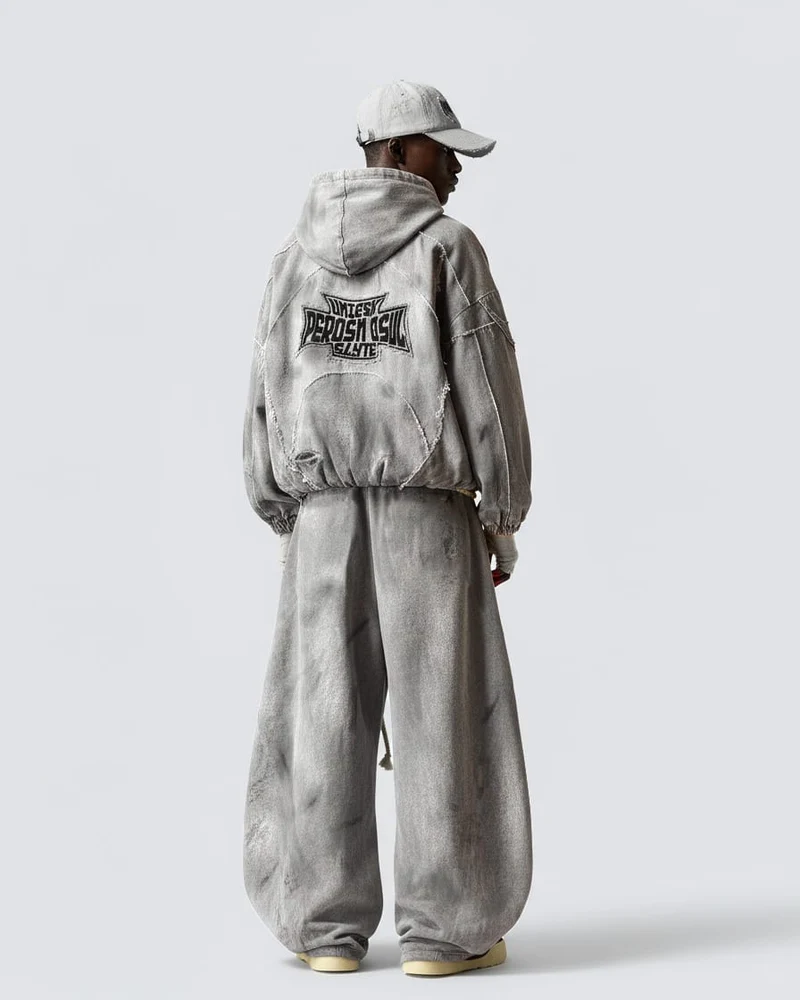 Distressed Dirty Curved-Cut Drawstring Sweatpants
