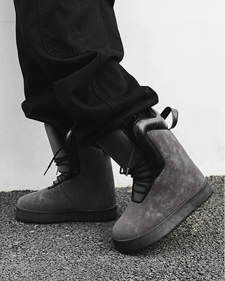 Trendy Oversized High-Top Puffer Boots