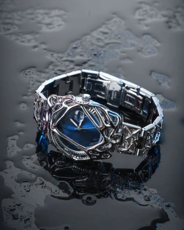 Y2K Abstract Metal Frame Watch
