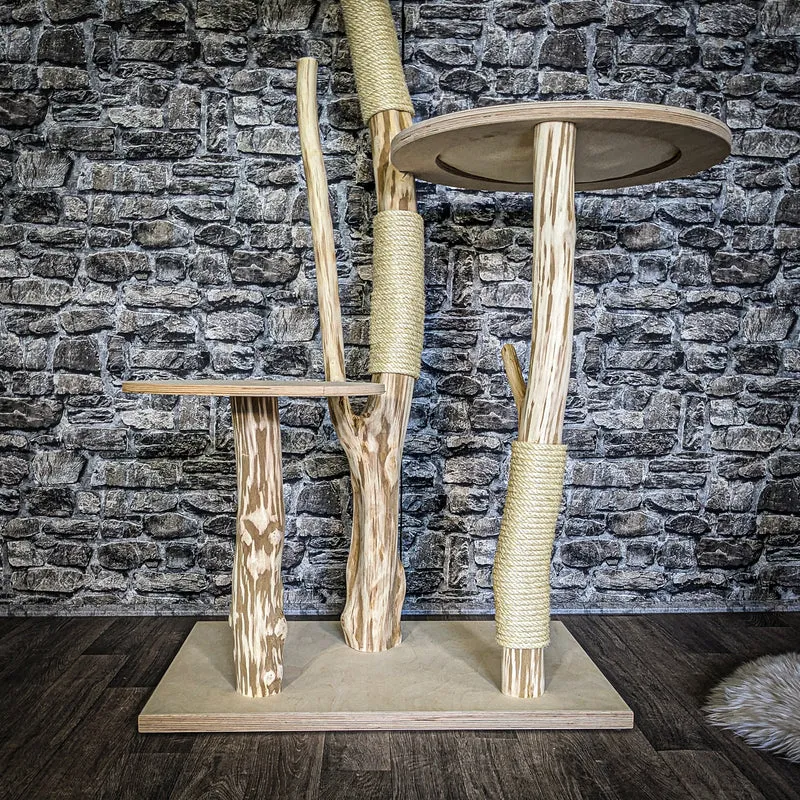 Naturkratzbaum 3835 Kratzbaum Natur Holz Design 135 cm hoch Katzenbaum