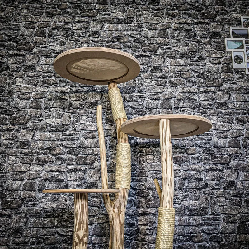 Naturkratzbaum 3835 Kratzbaum Natur Holz Design 135 cm hoch Katzenbaum