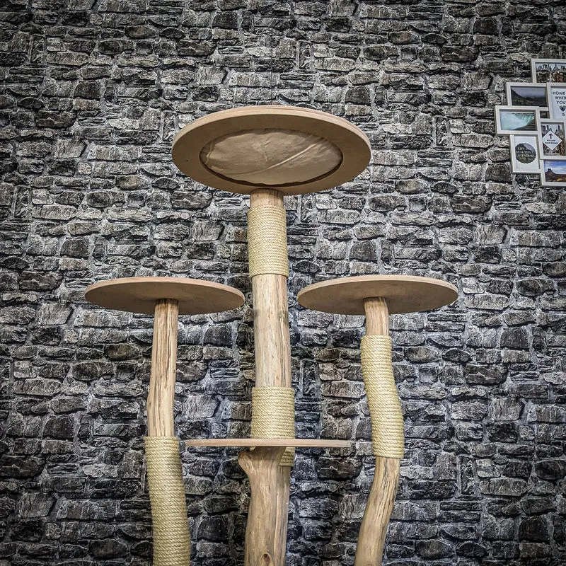 Naturkratzbaum 3834 Kratzbaum Natur Holz Design 135 cm hoch Katzenbaum