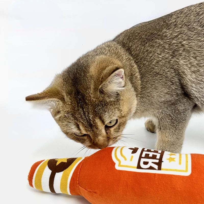 Kuscheltier für Katze, Plüschspielzeug im Weinflasche Design, Quietschend & weich, ideal zum Spielen für Katzen