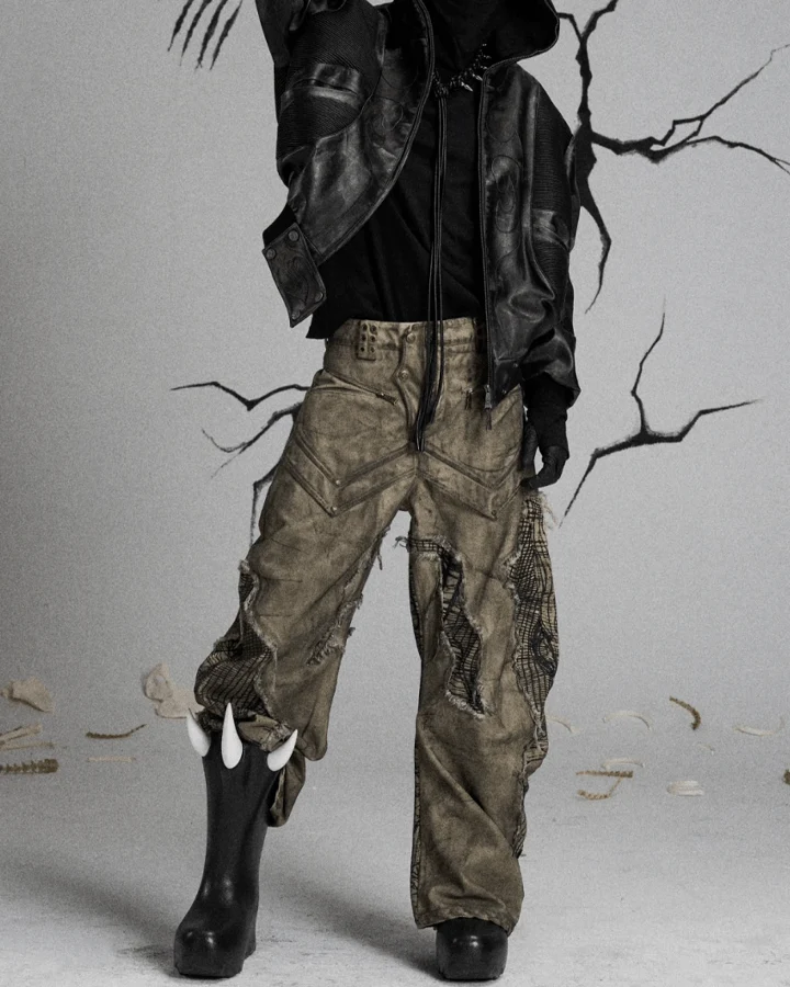 Tactical Textured Wide-Leg Cargo Pants