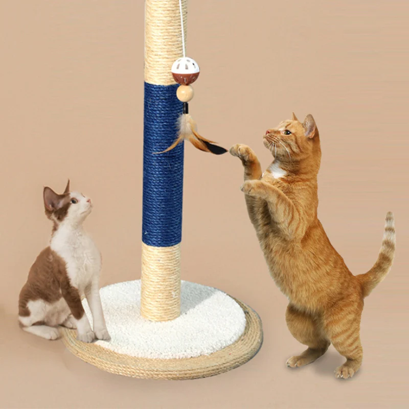 Kratzbaum platzsparend, Stehender Sisal-Kratzturm mit Hängebällen & Federspielzeug, geeignet für kleine Katzen und Kätzchen