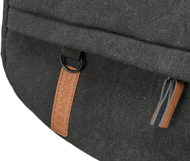 BE NORDIC Umhängetasche Ingrid in Canvas-Optik als Hundetragetasche oder Gassitasche