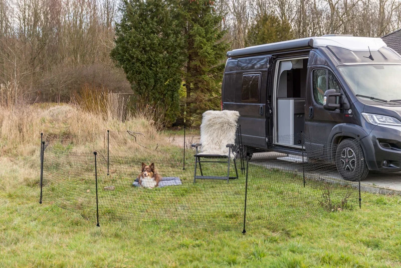 Mobiler Hundezaun aus Netz, 15 m