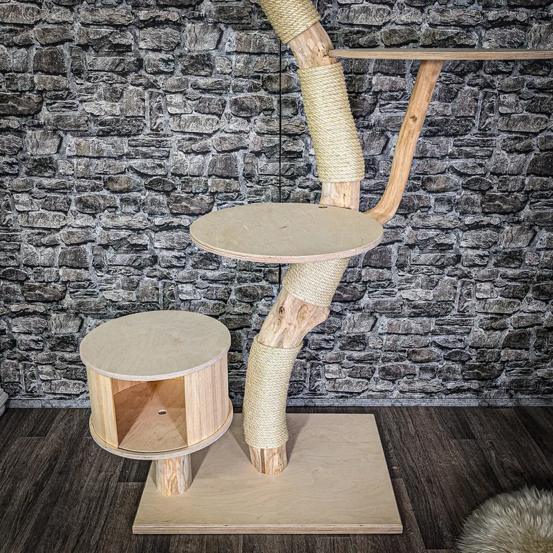 Naturkratzbaum 3030 Kratzbaum Natur Holz Design 160 cm hoch Katzenbaum