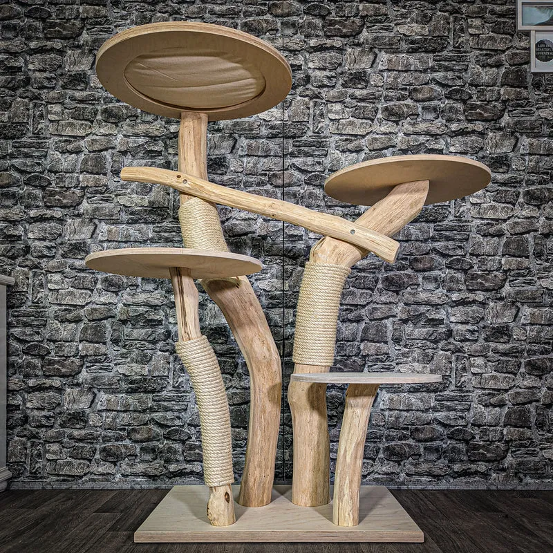Naturkratzbaum 134 cm hoch Kratzbaum Natur Holz Design 2835 Katzenbaum